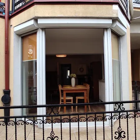 Baltic 公寓 乌斯特卡